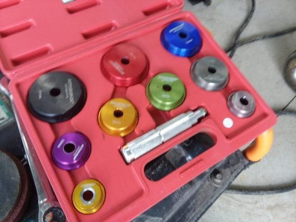 bearing and seal driver kit